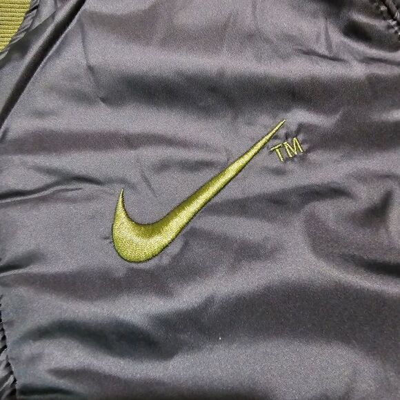 Nike Sportswear Big Swoosh Reversible Bomber Jacket Therma-FIT DD6055-326 - Picture 11 of 16